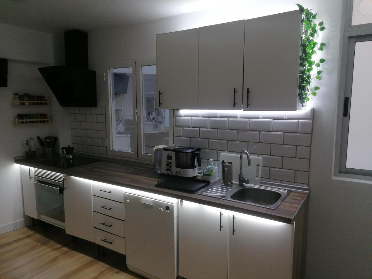 Piso Agradable Cerca De La Playa Apartment Almeria Exterior photo