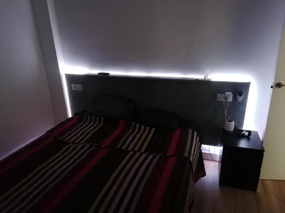 Piso Agradable Cerca De La Playa Apartment Almeria Exterior photo