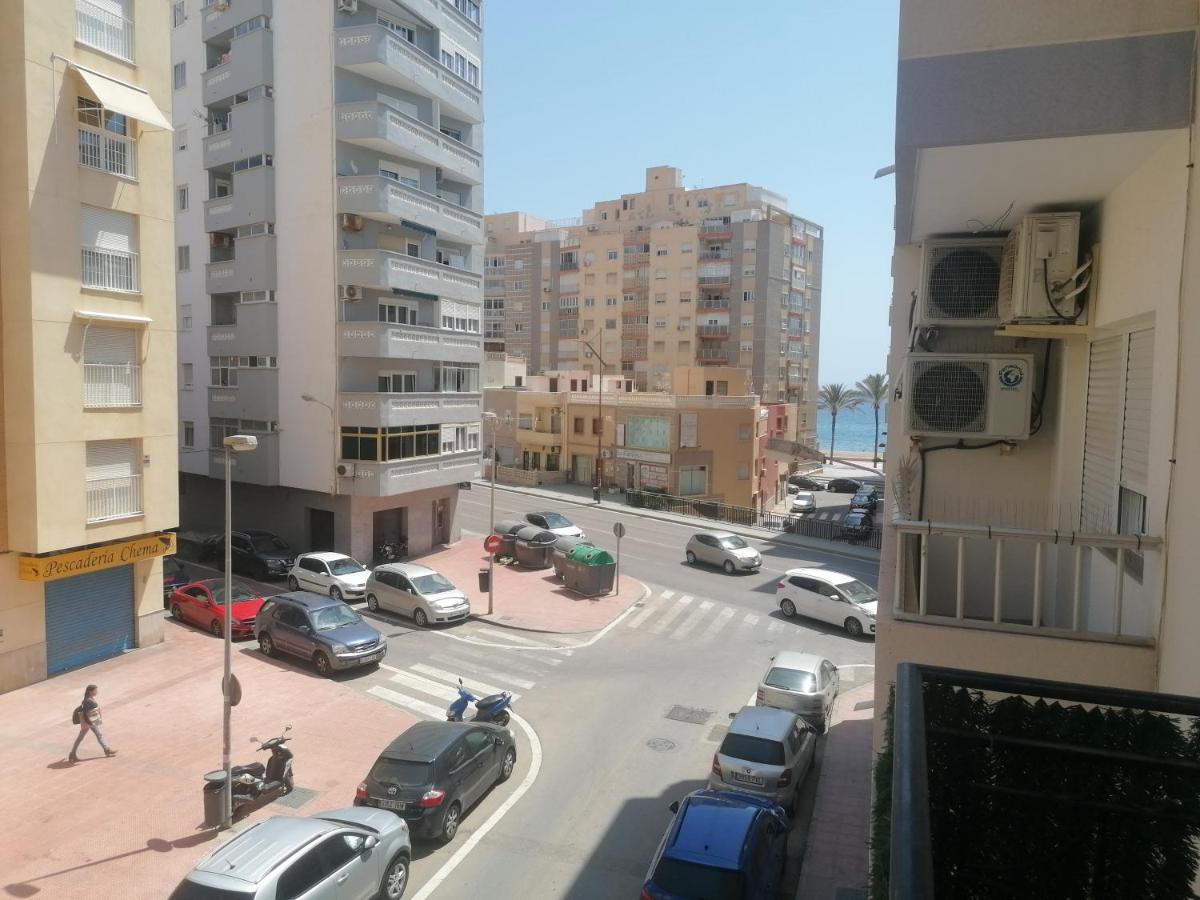 Piso Agradable Cerca De La Playa Apartment Almeria Exterior photo
